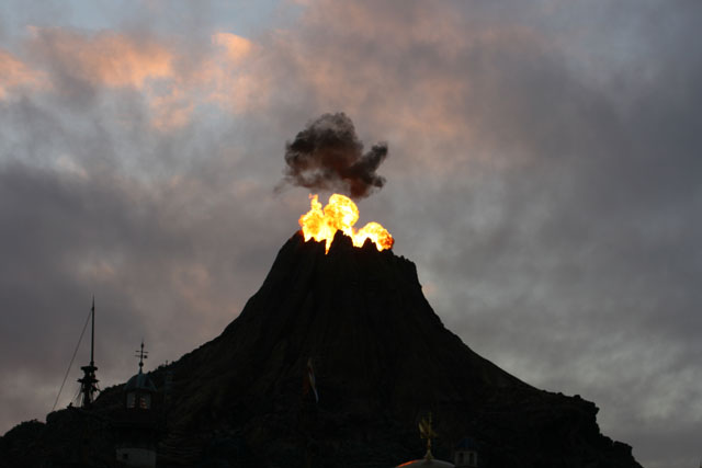 昼の噴火