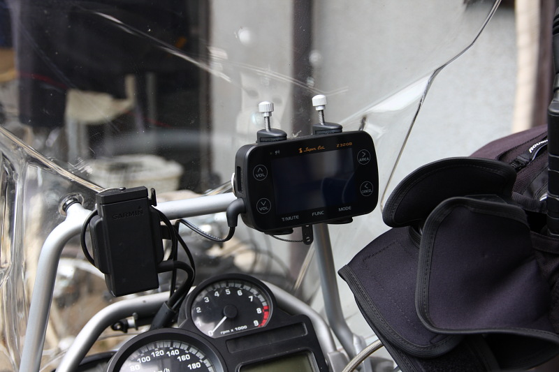ユピテル バイク用レーダー探知機 Z320B | ソロ・キャンプツーリングBlog