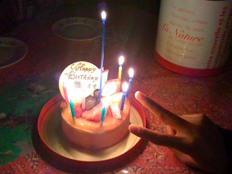 誕生日のケーキ、ラ・ナチュールのチーズケーキ